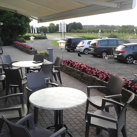 Linter Arconaty Hotel מראה חיצוני תמונה