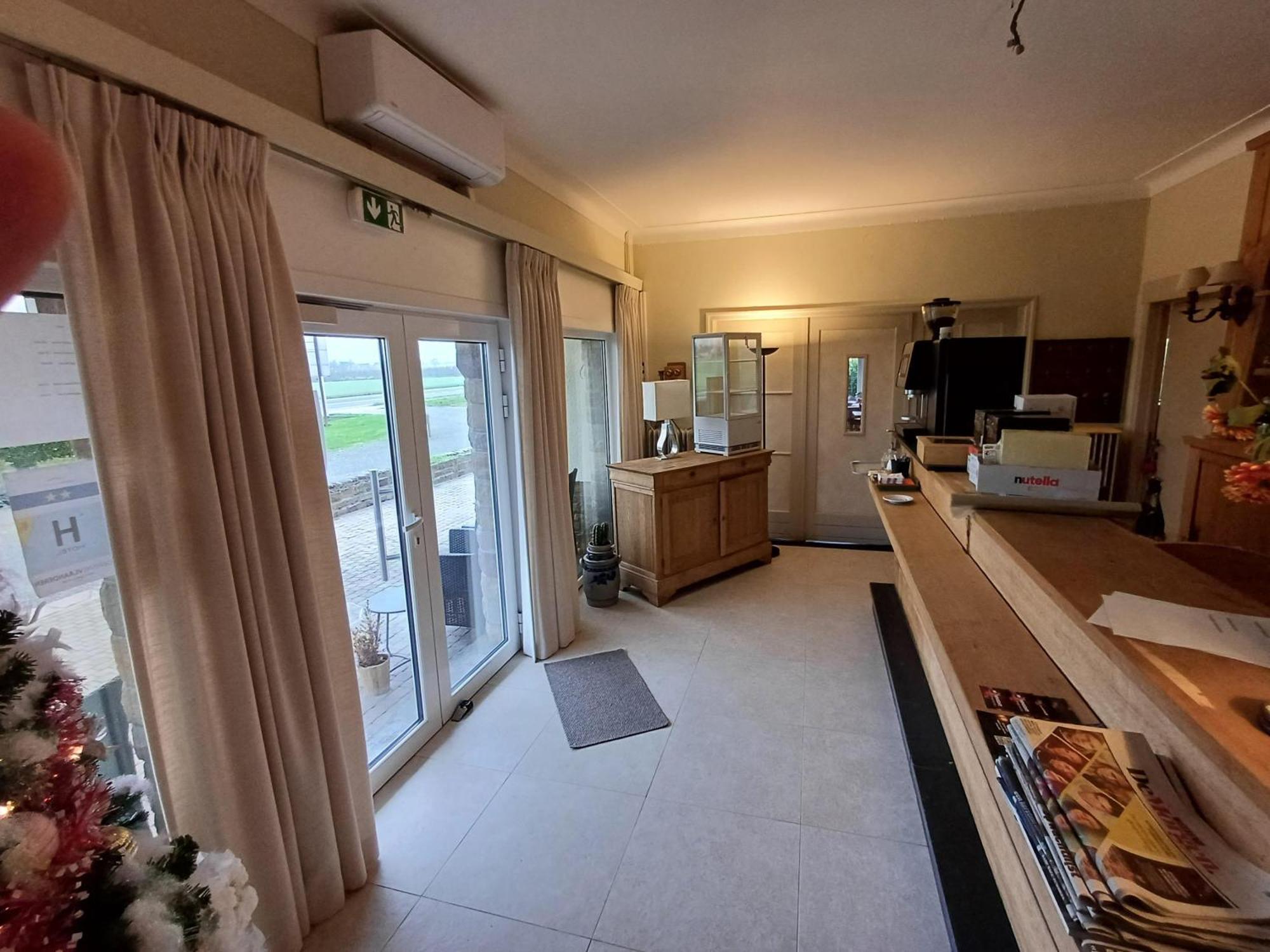 Linter Arconaty Hotel מראה חיצוני תמונה
