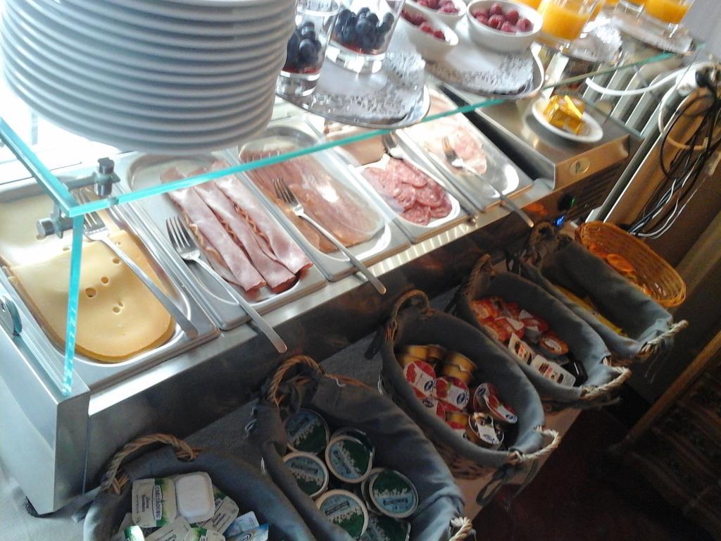 Linter Arconaty Hotel מראה חיצוני תמונה