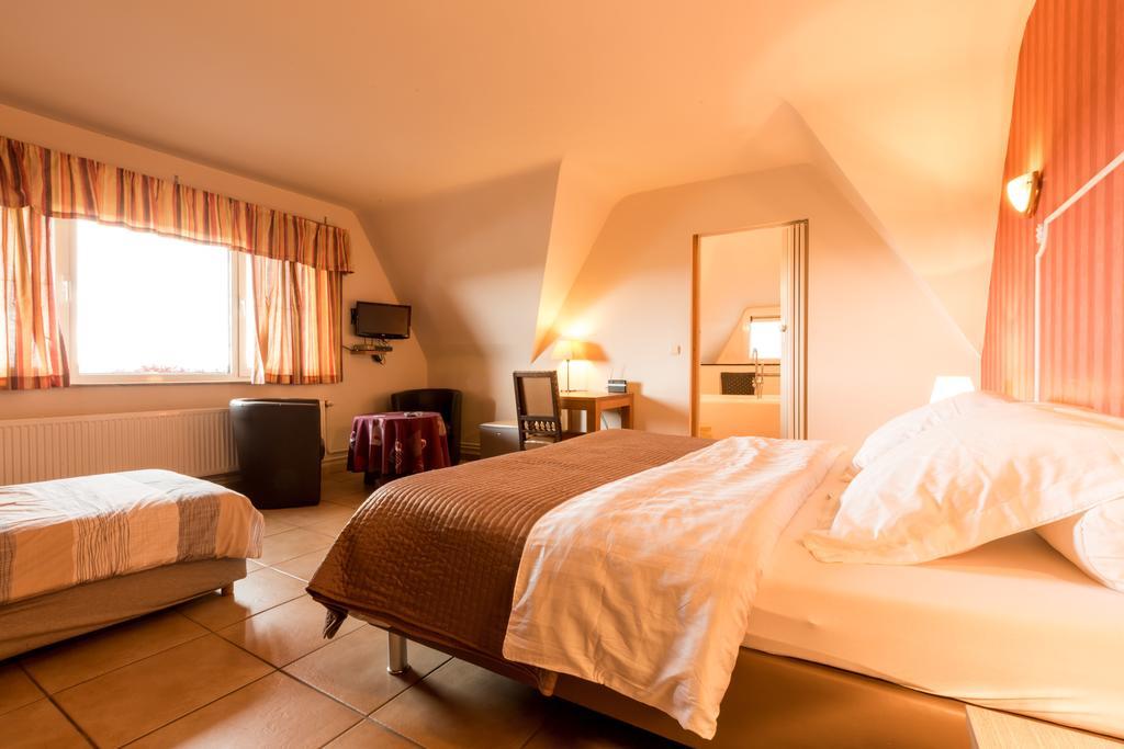 Linter Arconaty Hotel מראה חיצוני תמונה
